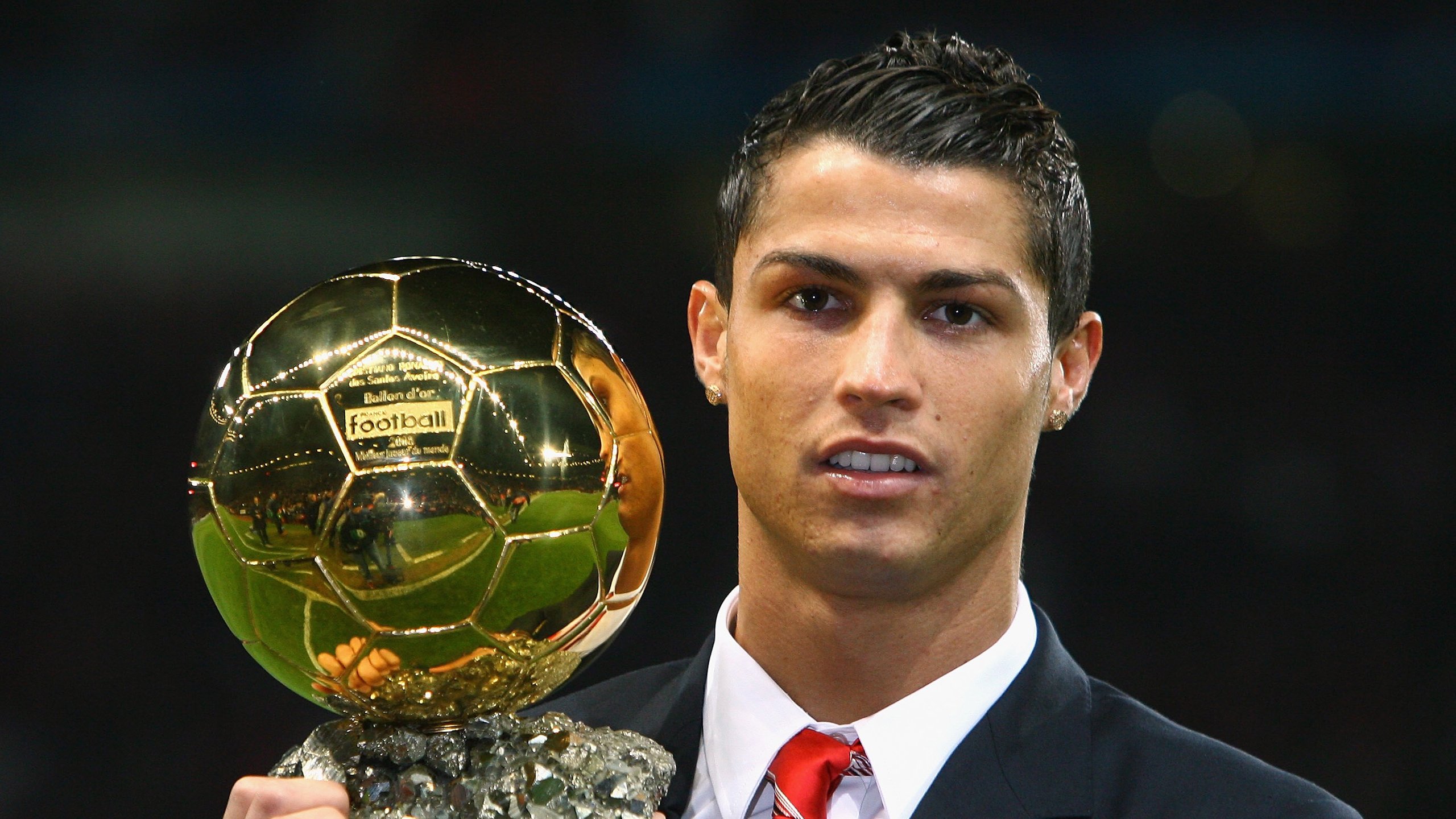 mk体育官网入口-中国足球社区足球普及带动地方体育产业发展，中国足球产业的现状分析